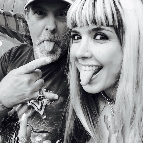 Hi - Picture 1 of 13